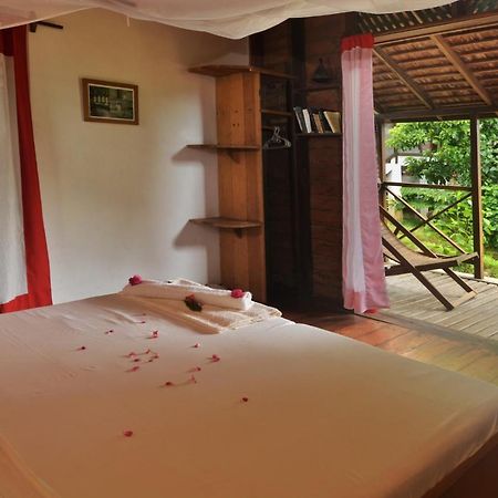 Hotel Benjamin อัมบาโตโลกา ภายนอก รูปภาพ