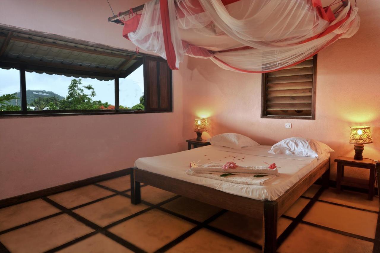Hotel Benjamin อัมบาโตโลกา ภายนอก รูปภาพ